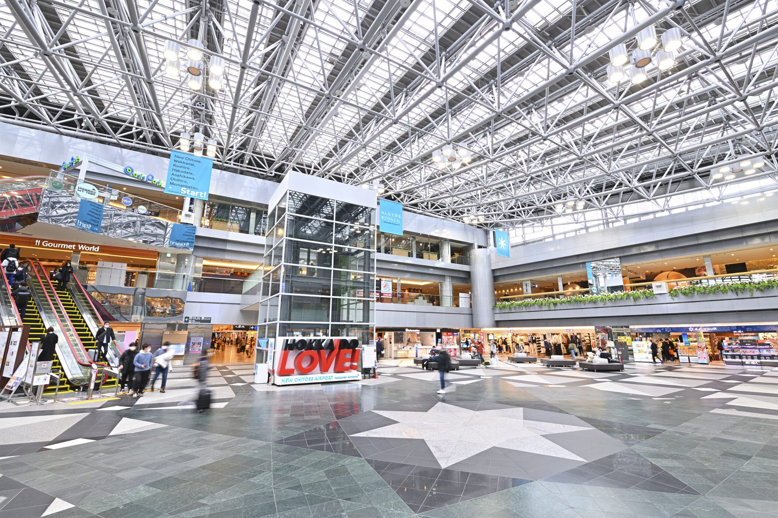 新千歳空港ターミナル内の様子